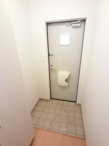 【玄関】