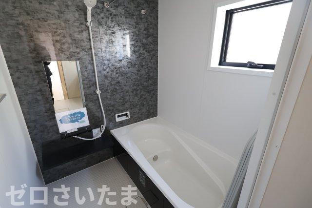 《仲介手数料無料》岩槻区東町１丁目9-29新築一戸建てリーブルガーデンの浴室|メーカー：LIXIL
