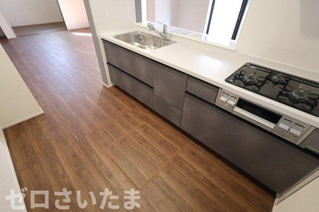 《仲介手数料無料》岩槻区東町１丁目9-29新築一戸建てリーブルガーデンのキッチン|メーカー：ファーストプラス