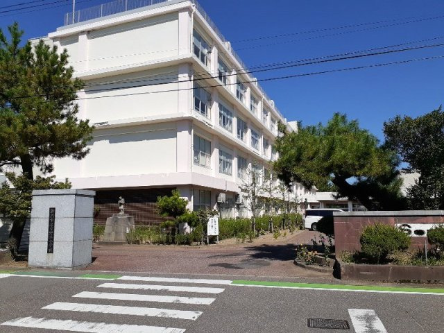 『コスモA・B』の周辺|曽野木小学校まで約290m
