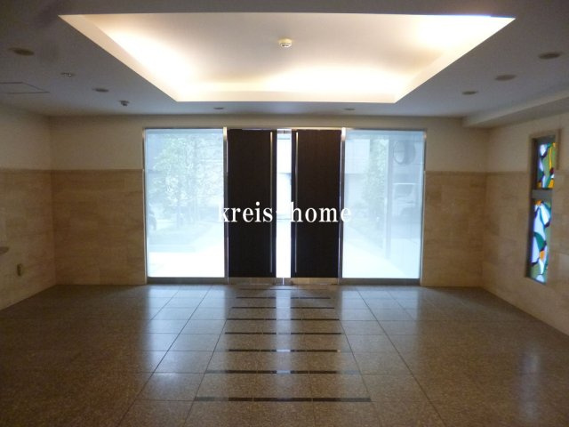 アーバネックス神保町のエントランス