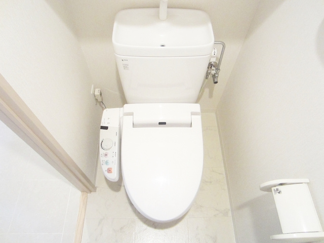 北区王子４丁目の賃貸マンションのトイレ|嬉しいウォシュレット付きのトイレです☆