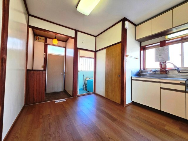 【居間・リビング】 | コーポむとう | 洋室