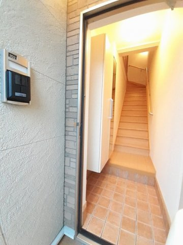 ひかり西浦の玄関