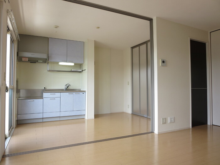 【居間・リビング】