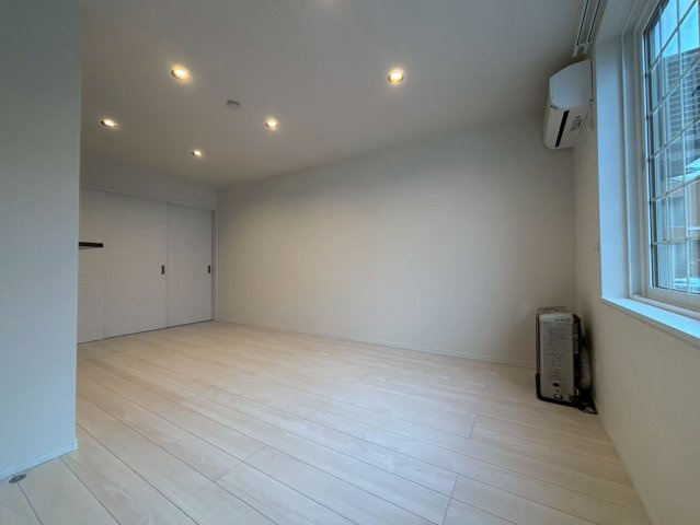 IL SOLE BIEI HANAZONOの居間・リビング