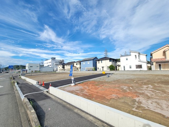 ライフフィールド岡崎前駅NTⅥのその他|【アズマハウスの選べる家づくり】
自由設計で理想の住まいを。
注文住宅のご相談承ります！
ローコストからこだわり重視まで柔軟に対応できるラインナップ。
全仕様平屋建てに対応しております。