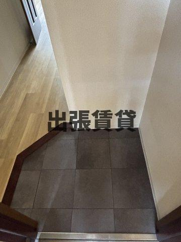 仲介手数料０円！ヴィオレット泉の玄関