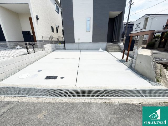 5(土)6(日)現地説明会！◆大阪狭山市大野台　全2邸の駐車場|並列２台駐車可能！ゆとりの駐車スペースで車庫入れもスムーズ！
