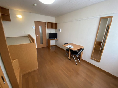 【居間・リビング】 | レオパレスＮａｋａｎｏｈａｒａ | おしゃれなリビングです