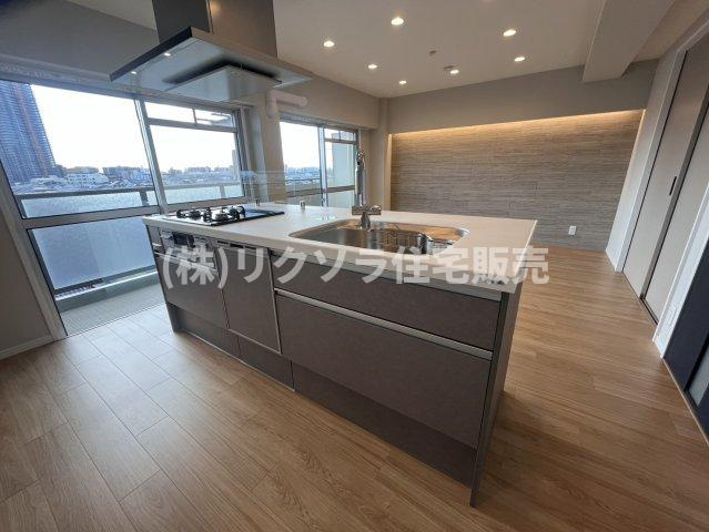 シティハイツ古川橋のキッチン|LDK13.0帖
■物件内覧・資金計画相談・住宅ローン相談、リフォーム相談、お問合せ受付中■
※当日・翌日のご内覧、ご相談はお電話でのお問合せがスムーズです！