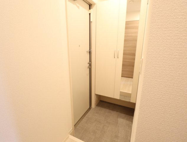 熊本市南区城南町さんさん２丁目のアパートの玄関