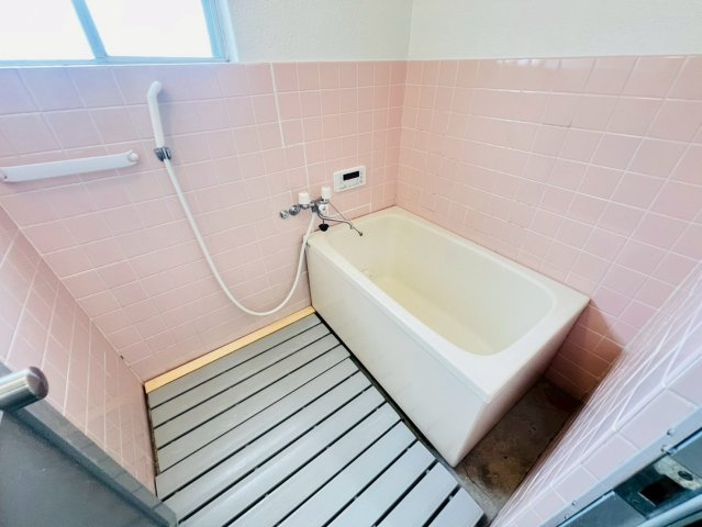白川台5丁目貸家の浴室