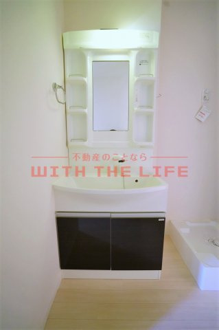 ラフィーネA【10,000円キャッシュバック対象物件】の独立洗面台|独立洗面台です