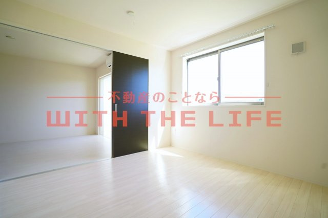 ラフィーネA【10,000円キャッシュバック対象物件】の洋室|スタンダードな洋室です