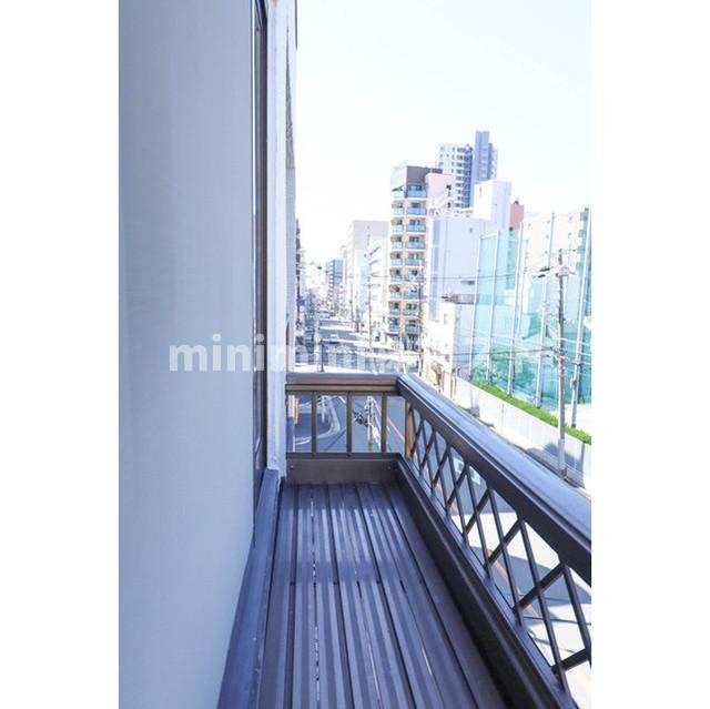 メゾンアルベールのバルコニー