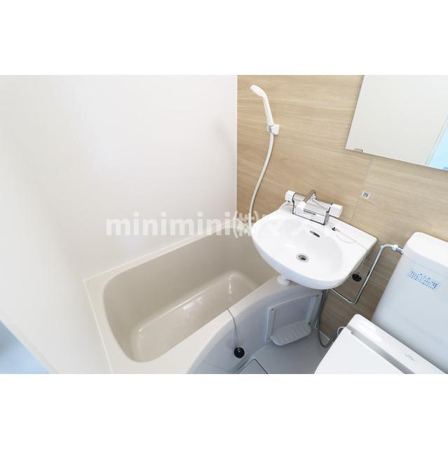 メゾンアルベールの浴室