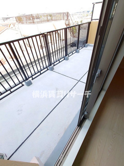 【バルコニー】