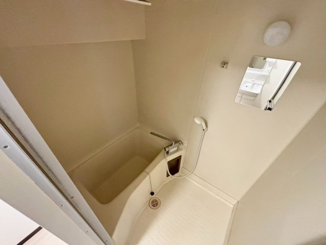 東今宿中村コーポⅠの浴室