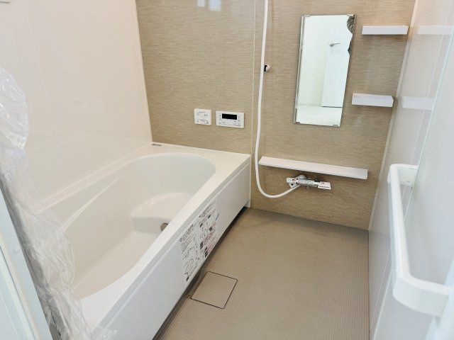 八王子市　上柚木　新築一戸建て　１期の浴室|～のびのびくつろげるバスルーム　１日の締めくくりに癒やしのバスタイムを～