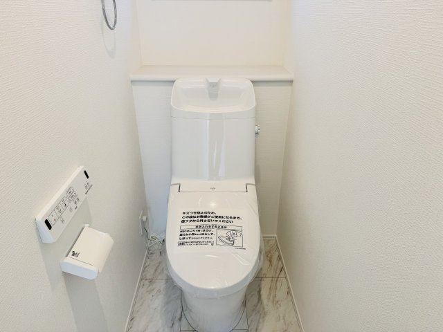 八王子市　上柚木　新築一戸建て　１期のトイレ|～暖房温水洗浄機能付きトイレ　冬場は特に嬉しい機能ですね～