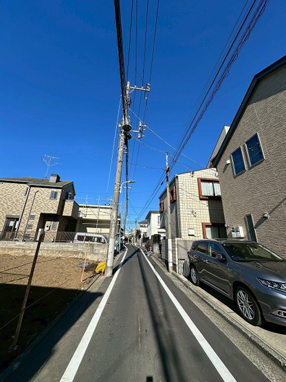 【前面道路含む現地写真】 | 目黒区下目黒６丁目　売地　～閑静な住宅街～