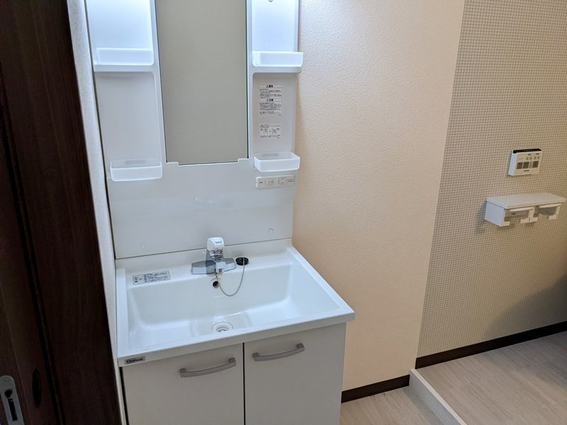 チサンマンション新潟の独立洗面台