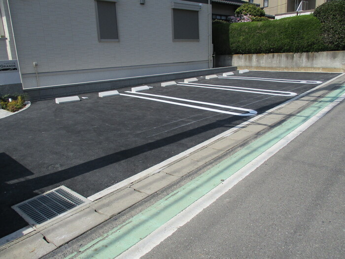 ＨｉＧｒａｎｄｅ秀の駐車場