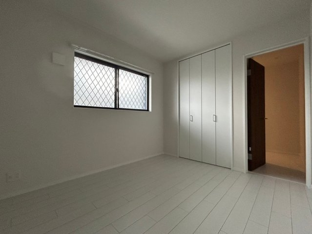 【洋室】 | アーバンコート