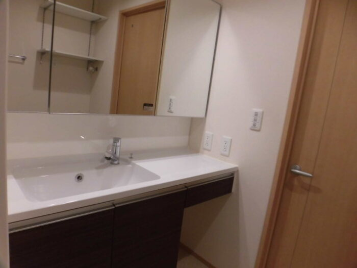 【洗面所】
