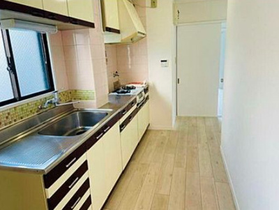 【キッチン】 | ハイ清澄 | お料理しやすいキッチンです