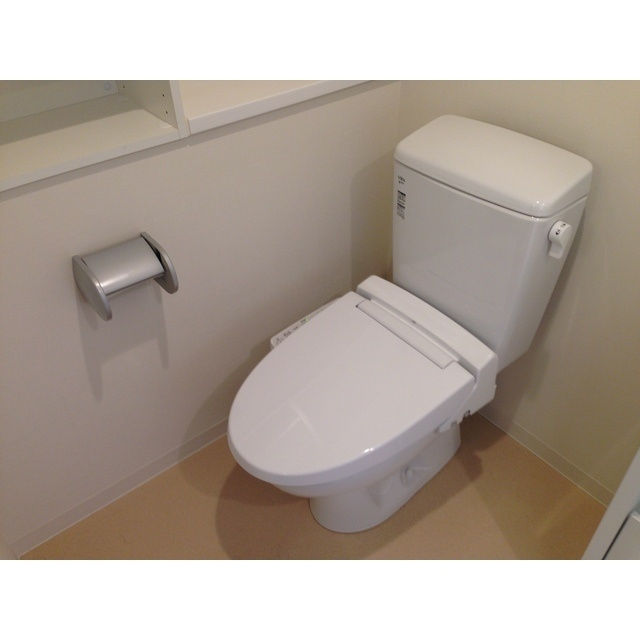 プレール・ドゥーク木場駅前のトイレ