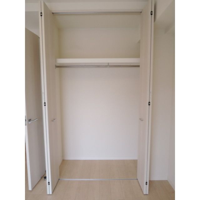 プレール・ドゥーク木場駅前の収納