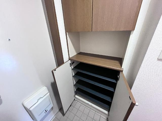 プロニティ杉山Ⅱの収納|下駄箱（イメージ）