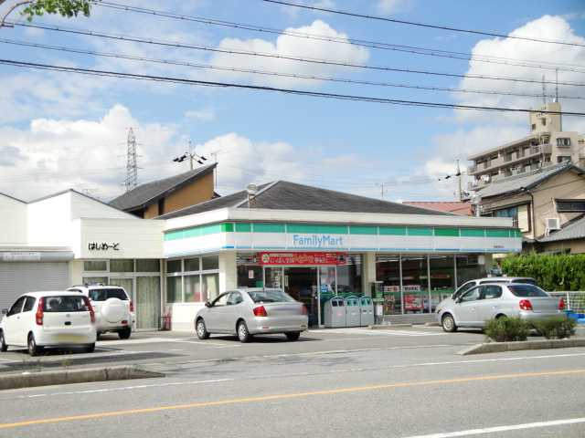 プロニティ杉山Ⅱの周辺|ファミリーマート岡崎橋目店（コンビニ）まで439ｍ