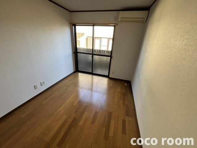 コーポ雪小僧の居間・リビング