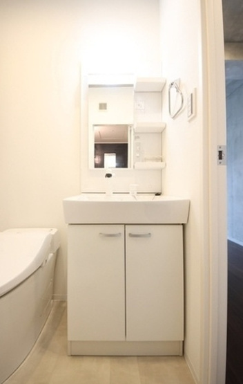 【独立洗面台】 | ※別室参考写真