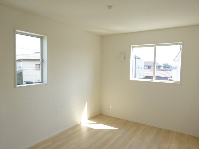 クレイドルガーデン前橋市粕川町新屋第１　１号棟の洋室|2階洋室1です