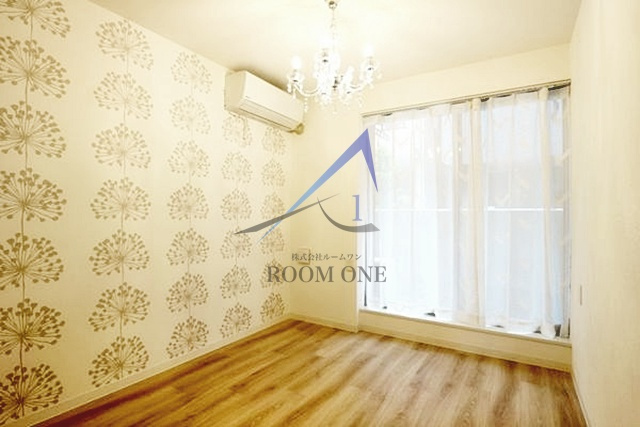 ル・コクリコの居間・リビング|洋室のお部屋です。