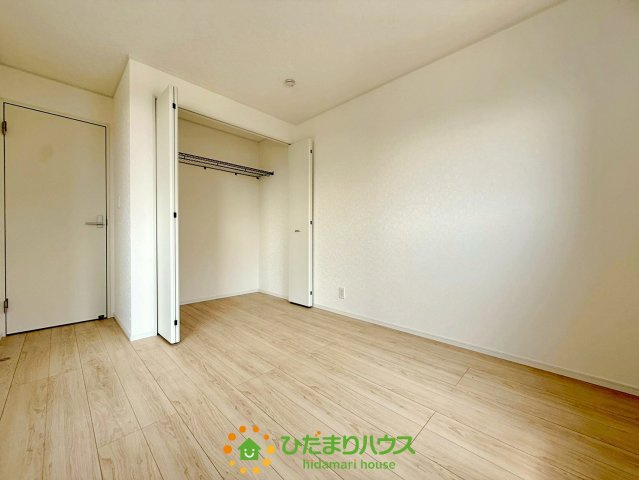 久喜市青毛第3　新築一戸建て　03　クレイドルガーデンの収納|収納は各部屋に１つ！