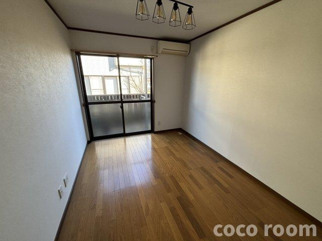 コーポ雪小僧の居間・リビング