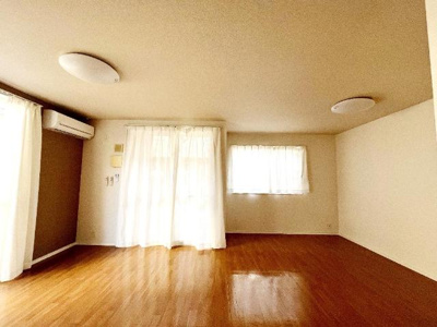 【内装】 | BIG フォレスト 小坂 | 洋室