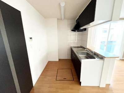 【キッチン】 | BIG フォレスト 小坂 | キッチン