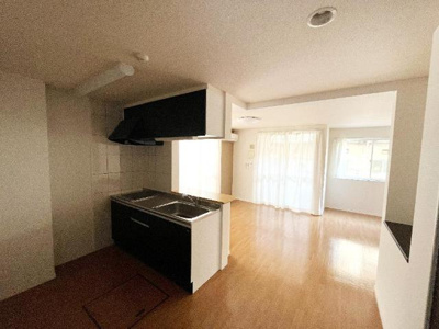 【内装】 | BIG フォレスト 小坂 | 室内