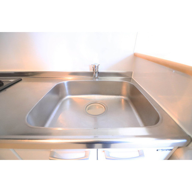 ルクレ新大阪レジデンスのキッチン