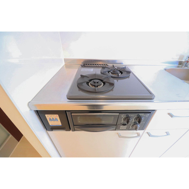 ルクレ新大阪レジデンスのキッチン