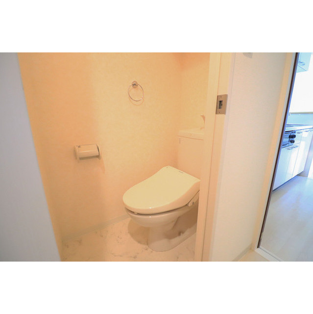 ルクレ新大阪レジデンスのトイレ