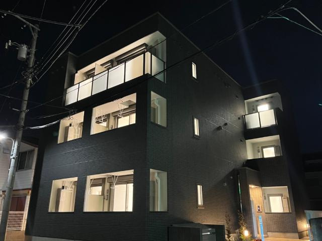 グランチェスタの外観|外観写真（夜）