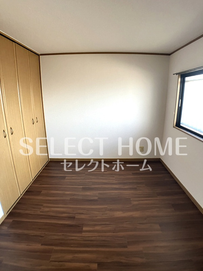 【寝室】 | アーバン西岡崎 | 広くて明るい寝室
同型タイプ