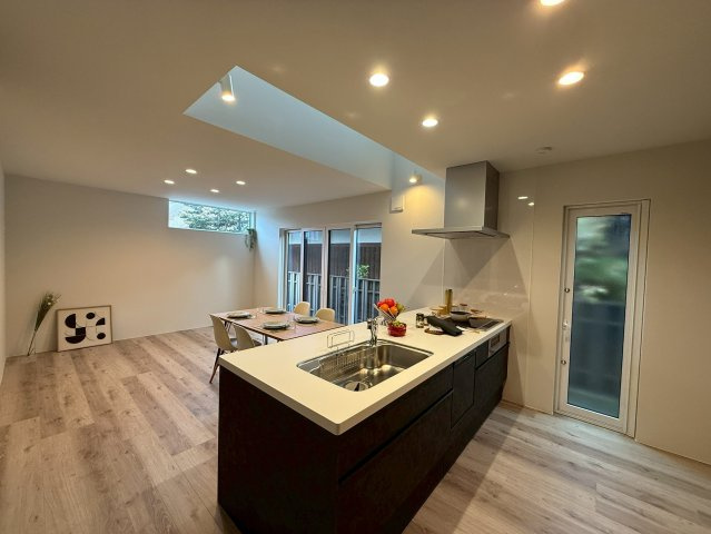 草津市矢倉一丁目のキッチン